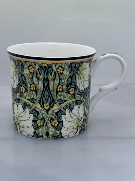 Fine Bone China Palace Mug
