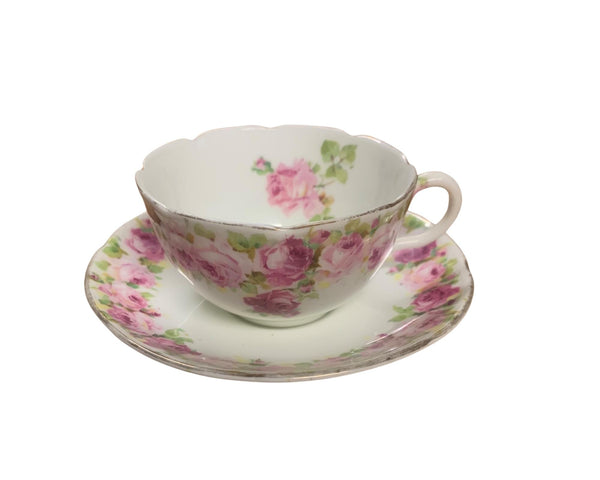 Vintage Collectors Tea Cups & Saucers