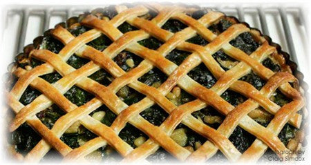 ELISE PASCOE'S SWEET SPINACH PIE