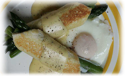GRILLED ASPARAGUS ROLLS WITH DANIEL'S CHEESE SAUCE