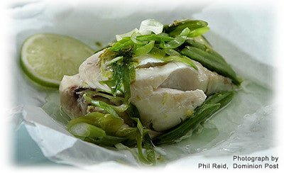 PARCELS OF STEAMED FISH WITH JAPANESE FLAVOURS
