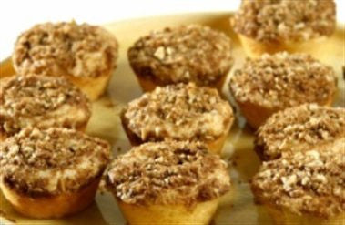 Yoghurt and Cinnamon Walnut Tea Cakes with Plum Cream